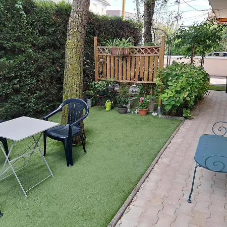 Cecilia - Parking Et Jardin Privatifs 아파트 *
