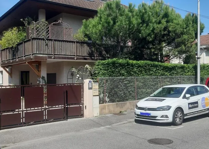 Cécilia Aix-les-Bains